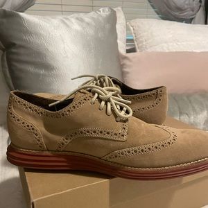 Cole Haan Lunargrand wing tip milkshake suede ..